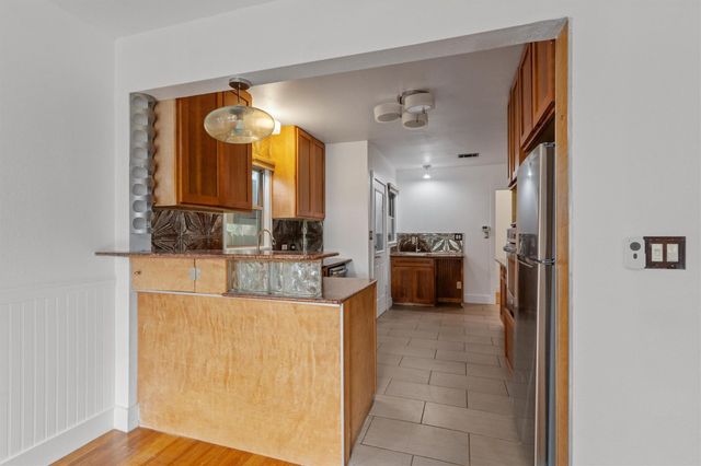 503 Short ST, Smithville, TX 78957