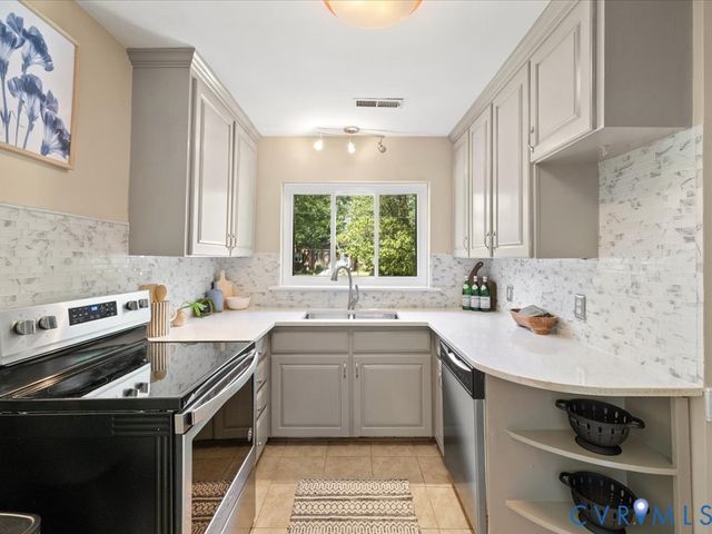 7641 Tanglewood Rd, Richmond, VA 23225
