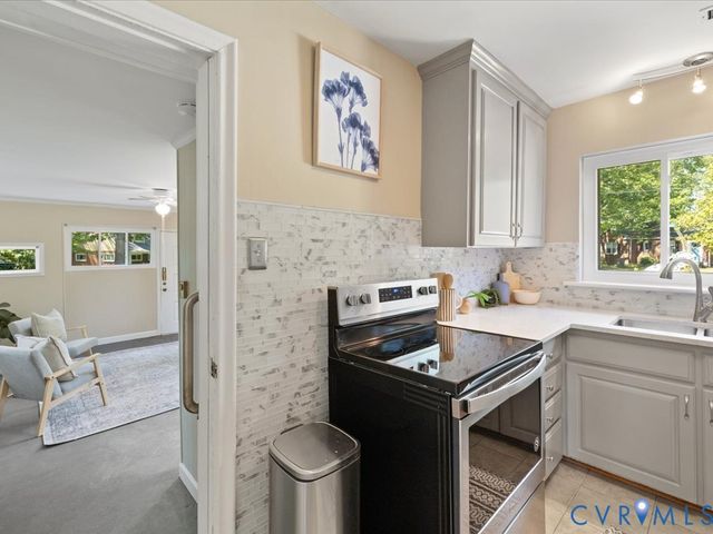 7641 Tanglewood Rd, Richmond, VA 23225