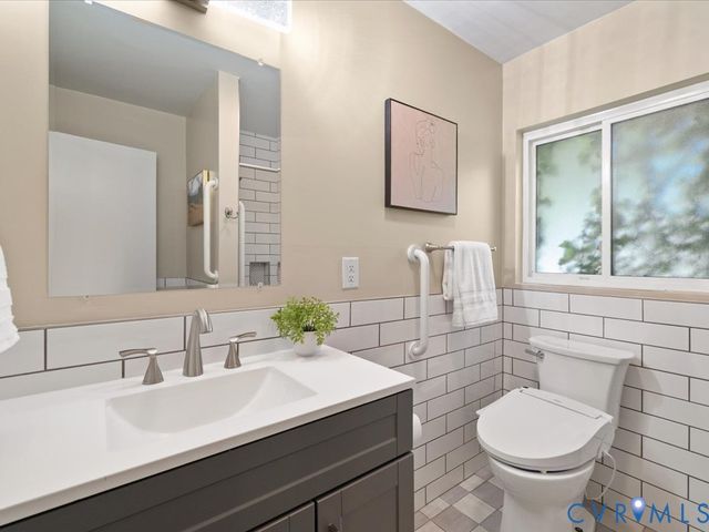 7641 Tanglewood Rd, Richmond, VA 23225