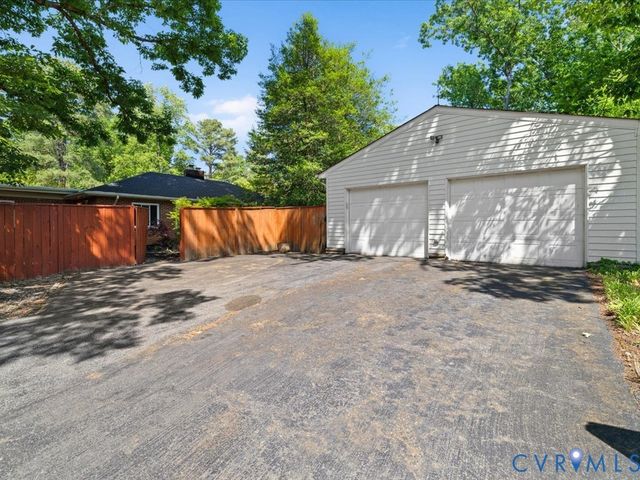 7641 Tanglewood Rd, Richmond, VA 23225
