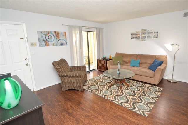 8718 MALLARD RESERVE DRIVE 104, Tampa, FL 33614