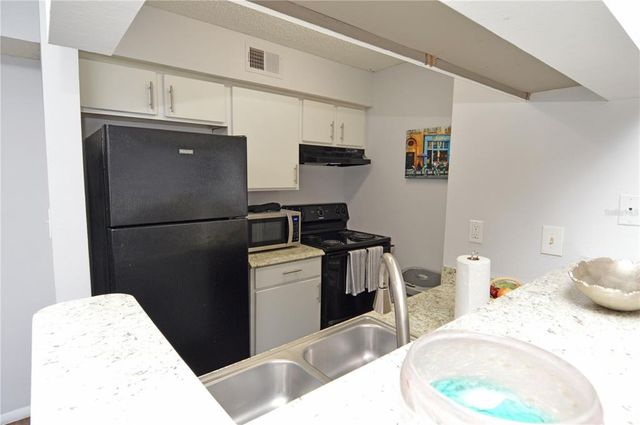 8718 MALLARD RESERVE DRIVE 104, Tampa, FL 33614