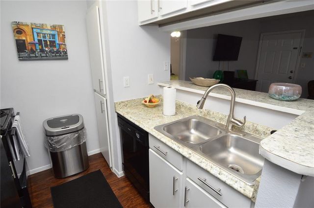 8718 MALLARD RESERVE DRIVE 104, Tampa, FL 33614