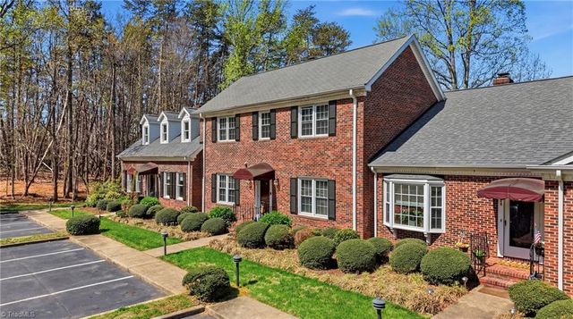 1327 Cotswald Terrace, Reidsville, NC 27320