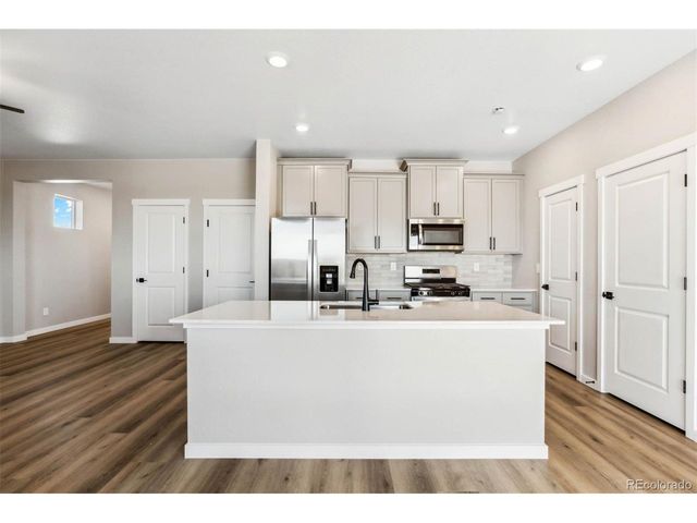 17752 E 94th Pl, Commerce City, CO 80022