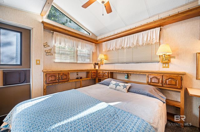 40 Buena Vista Drive, Lillian, AL 36549