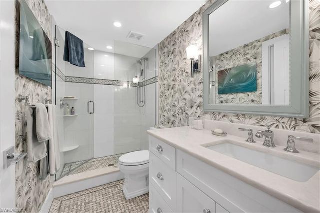 4045 Crayton RD # 4045, Naples, FL 34103