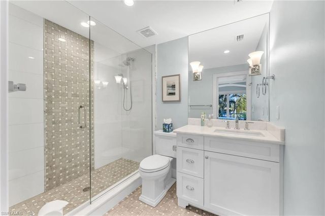 4045 Crayton RD # 4045, Naples, FL 34103