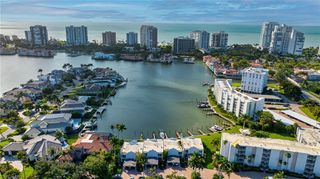 4045 Crayton RD, Naples, FL 34103