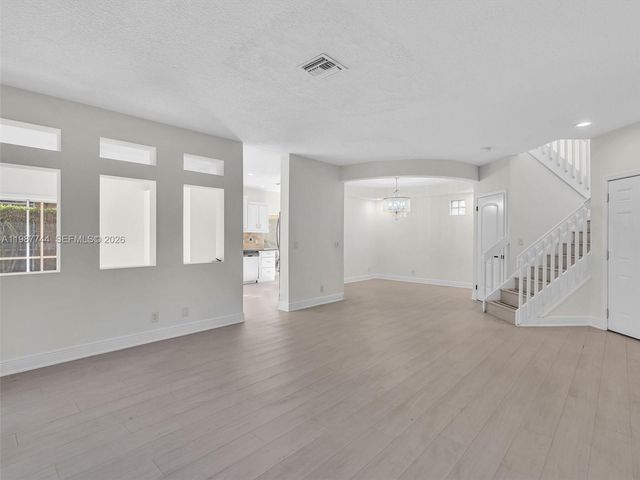 11407 Lakeview Dr 4-A, Coral Springs, FL 33071