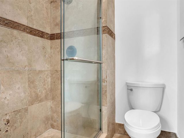 11407 Lakeview Dr 4-A, Coral Springs, FL 33071