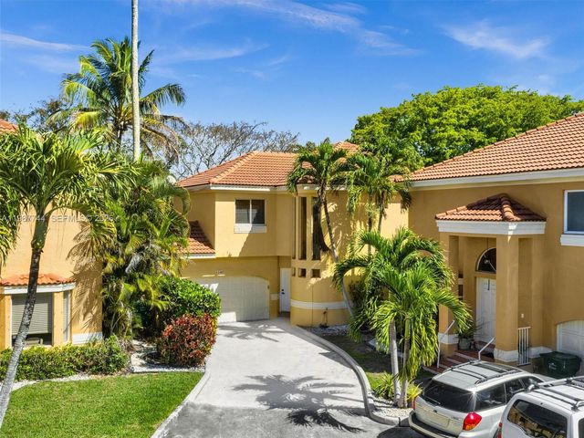 11407 Lakeview Dr 4-A, Coral Springs, FL 33071