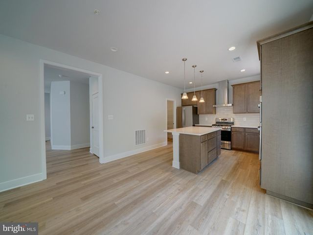 9429 FAIRVIEW AVE, Laurel, MD 20723