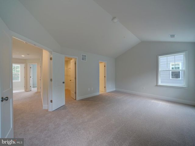 9429 FAIRVIEW AVE, Laurel, MD 20723