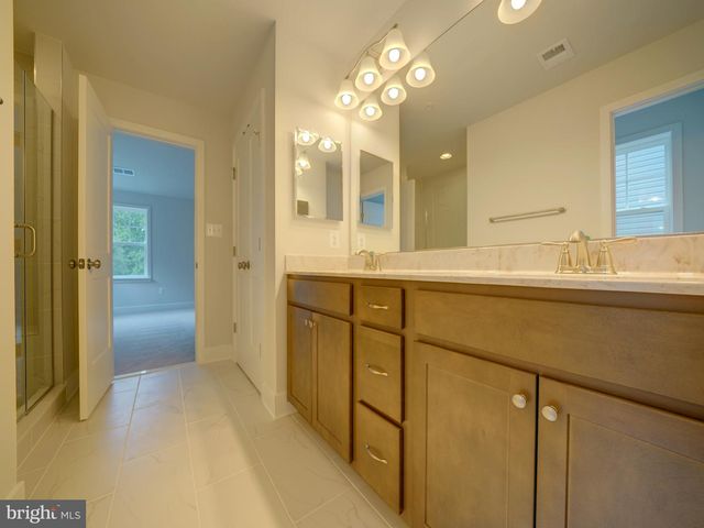 9429 FAIRVIEW AVE, Laurel, MD 20723