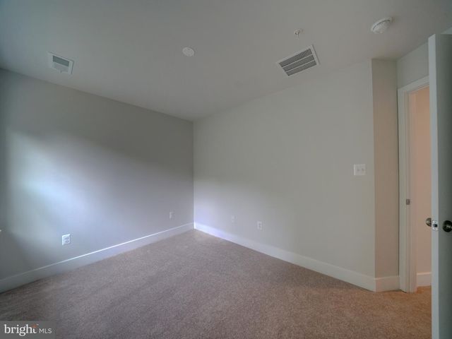 9429 FAIRVIEW AVE, Laurel, MD 20723