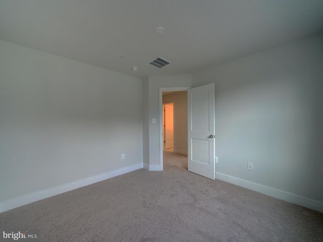 9429 FAIRVIEW AVE, Laurel, MD 20723