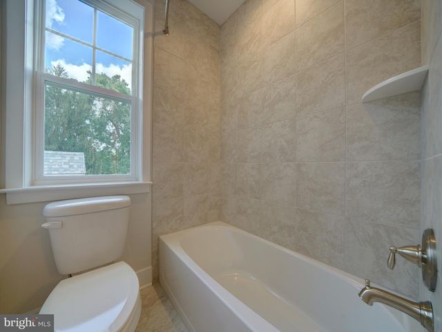 9429 FAIRVIEW AVE, Laurel, MD 20723