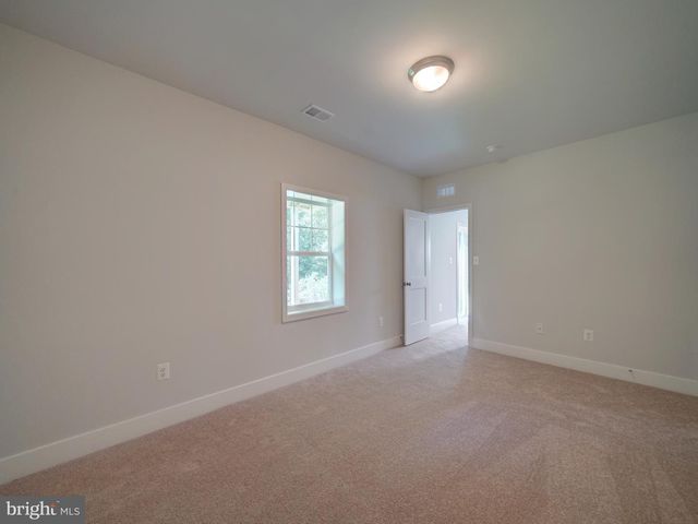 9429 FAIRVIEW AVE, Laurel, MD 20723