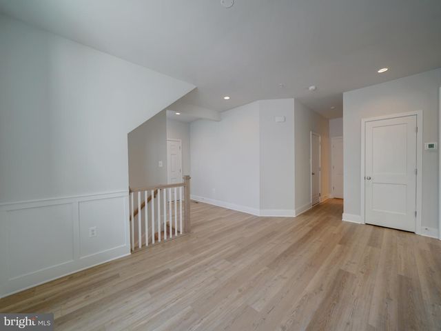 9429 FAIRVIEW AVE, Laurel, MD 20723