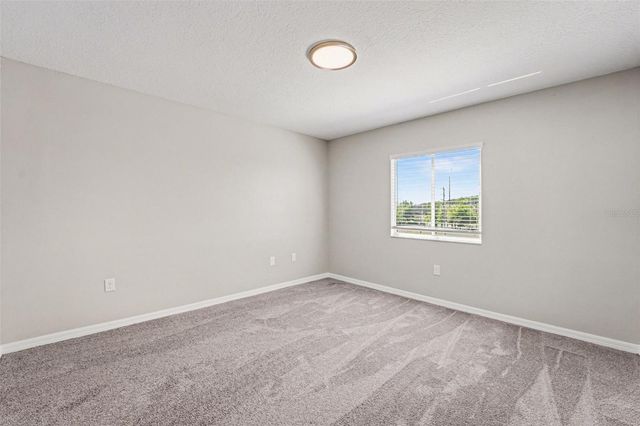 7533 MERCHANTVILLE CIRCLE, Zephyrhills, FL 33540