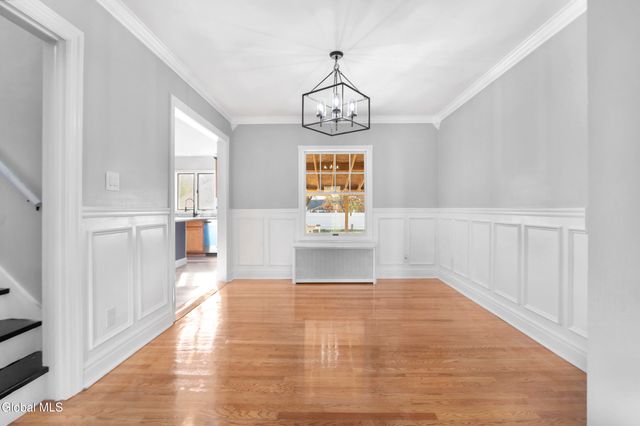 76 Oakdale Avenue, Rotterdam, NY 12306