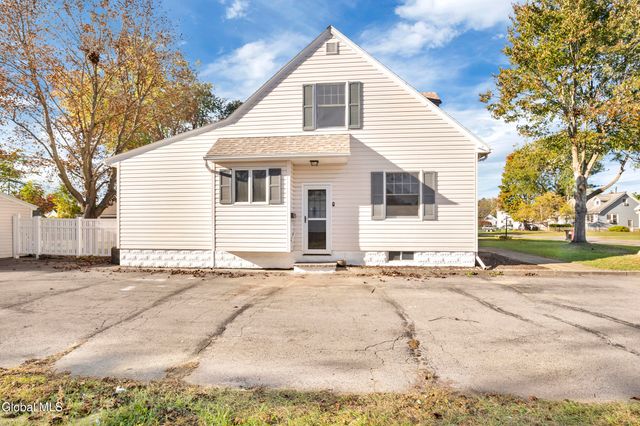 76 Oakdale Avenue, Rotterdam, NY 12306