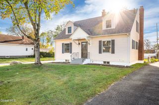 76 Oakdale Avenue, Rotterdam, NY 12306
