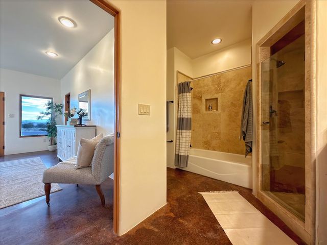 14 Calle Capulin, Santa Fe, NM 87507