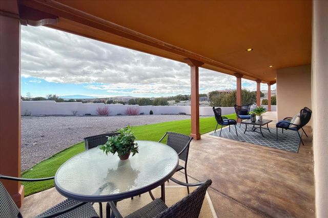 14 Calle Capulin, Santa Fe, NM 87507