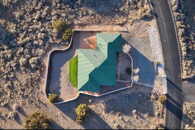 14 Calle Capulin, Santa Fe, NM 87507