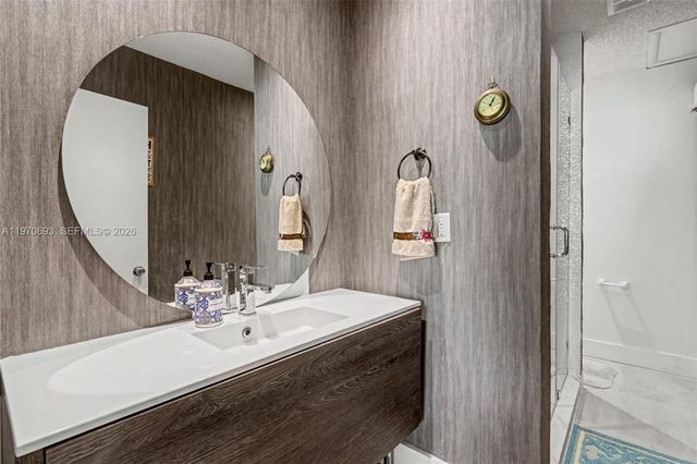 8953 Warwick Dr 8953, Boca Raton, FL 33433