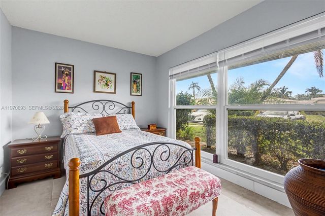 8953 Warwick Dr 8953, Boca Raton, FL 33433