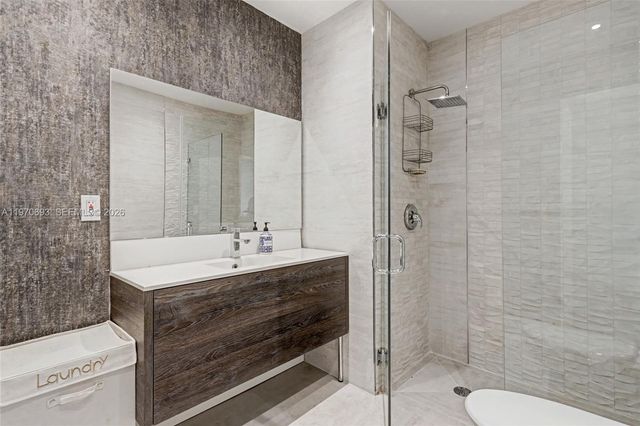 8953 Warwick Dr 8953, Boca Raton, FL 33433