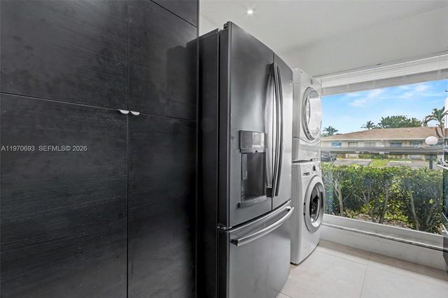 8953 Warwick Dr 8953, Boca Raton, FL 33433