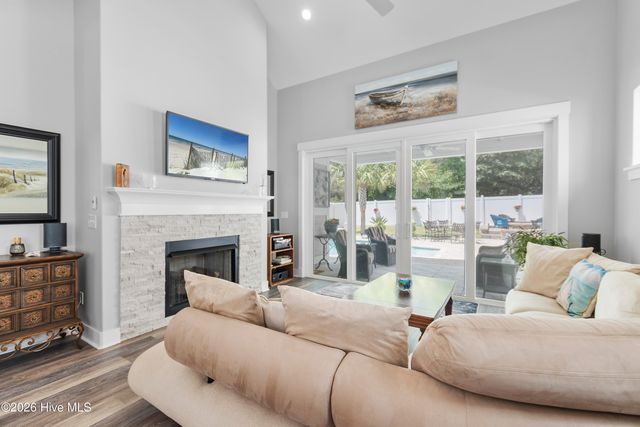 1327 Tilapia Way, Calabash, NC 28467