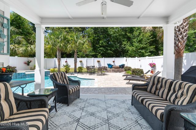 1327 Tilapia Way, Calabash, NC 28467