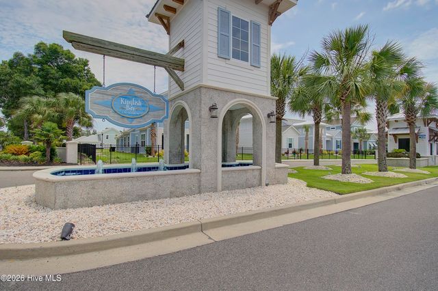 1327 Tilapia Way, Calabash, NC 28467