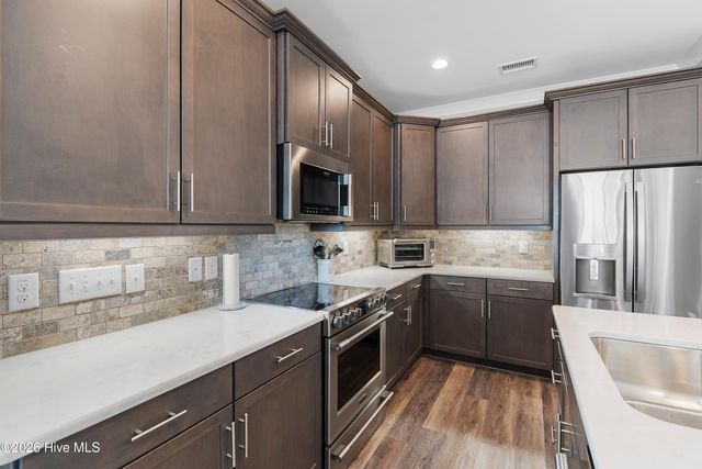 1327 Tilapia Way, Calabash, NC 28467