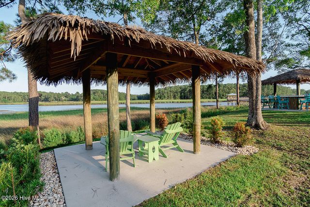 1327 Tilapia Way, Calabash, NC 28467