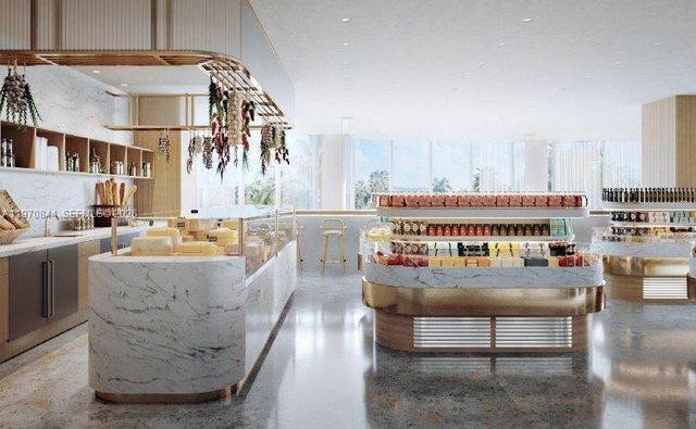 2678 Tigertail 1603, Miami, FL 33133