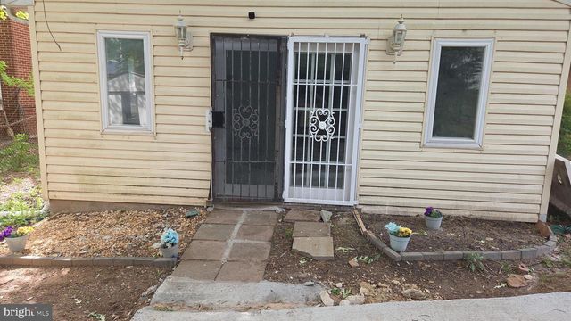 8806 BRAESIDE DR, Lanham, MD 20706