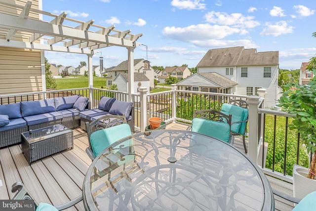 244 RUMBLING ROCK RD, Hedgesville, WV 25427