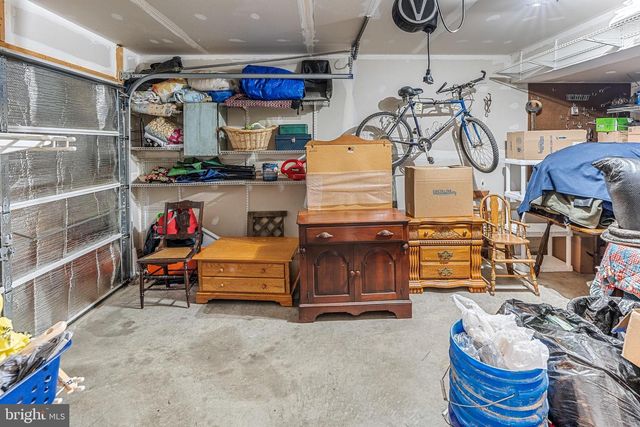 244 RUMBLING ROCK RD, Hedgesville, WV 25427