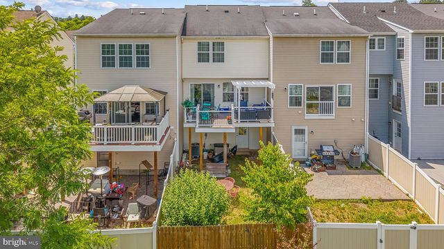 244 RUMBLING ROCK RD, Hedgesville, WV 25427