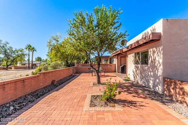 348 N Calle De Las Profetas, Green Valley, AZ 85614