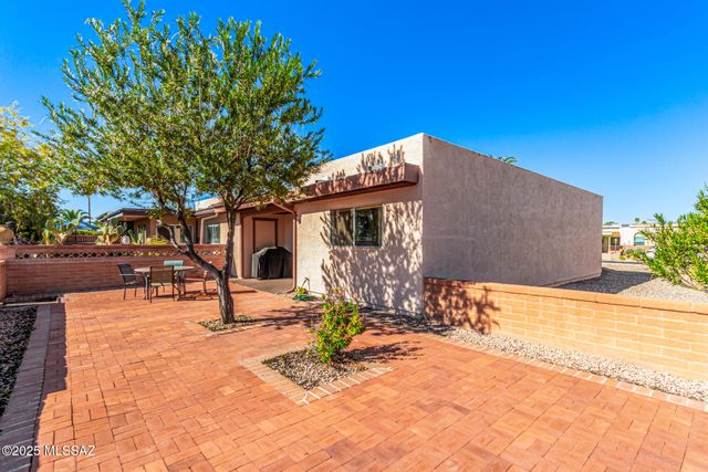 348 N Calle De Las Profetas, Green Valley, AZ 85614