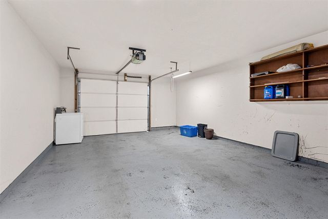 1016 Wedgewood Drive, Plainwell, MI 49080