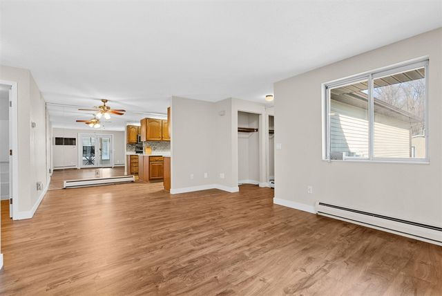 1016 Wedgewood Drive, Plainwell, MI 49080